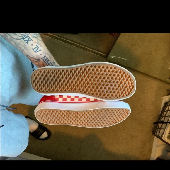 Vans - Picture 3 of 3